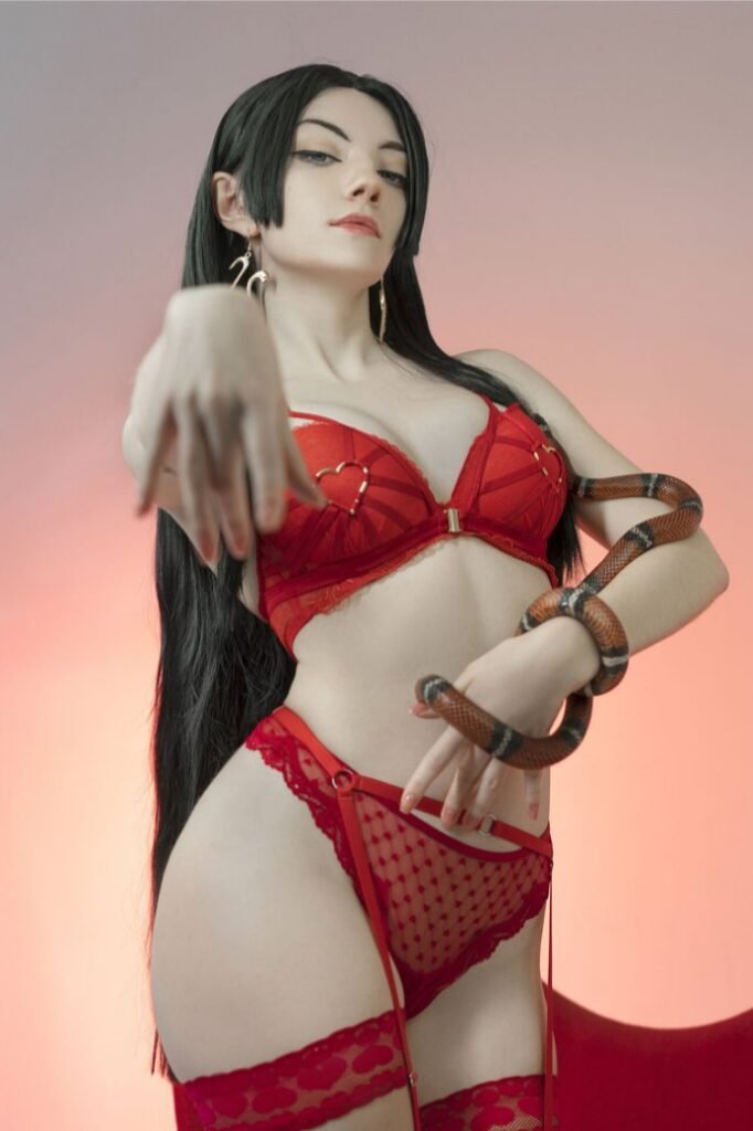 Porno Cosplay Hentai Boa Hancock One Piece 4